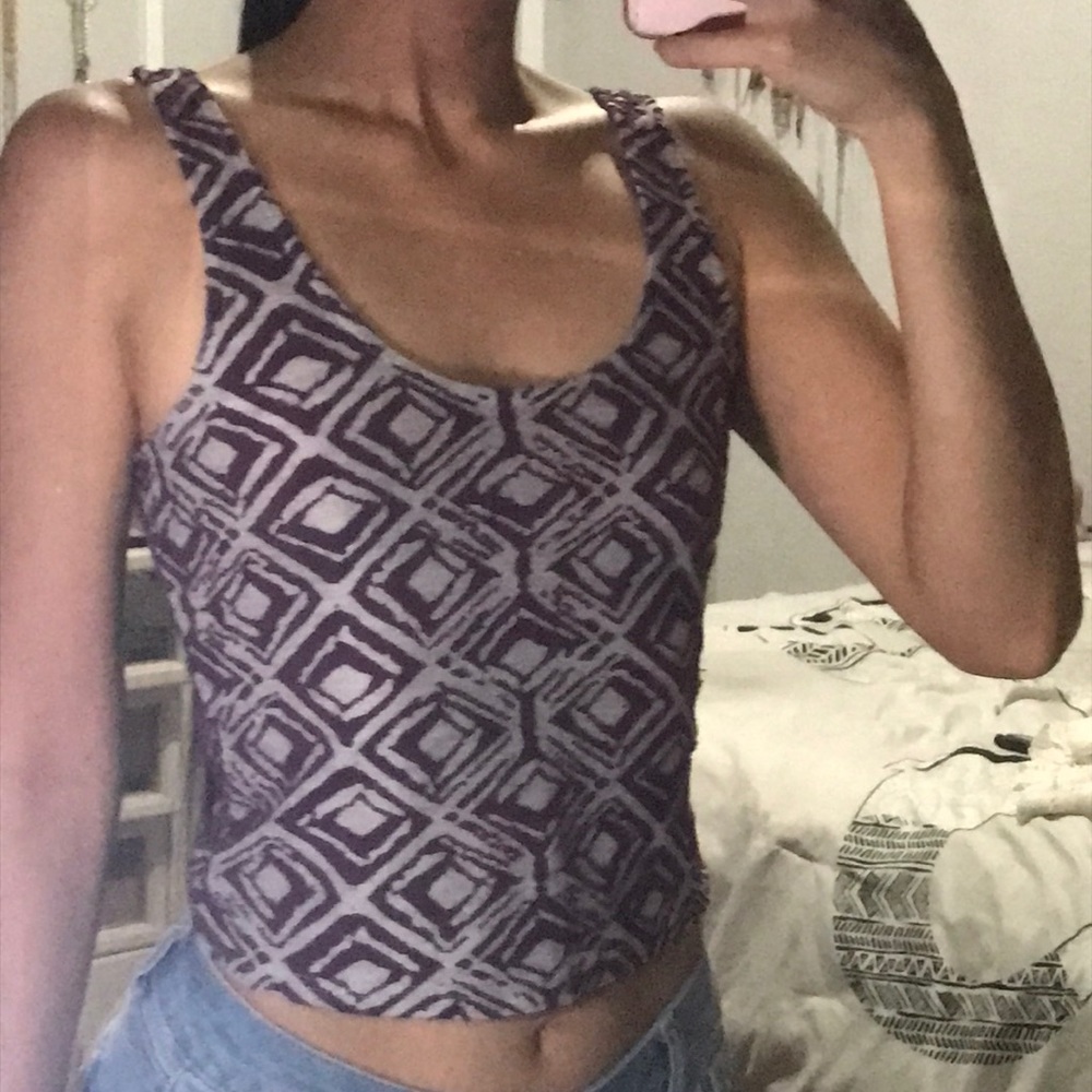 Textured cropped tank